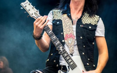 Cameron Liddell of Asking Alexandria shot by Joseph Large 3