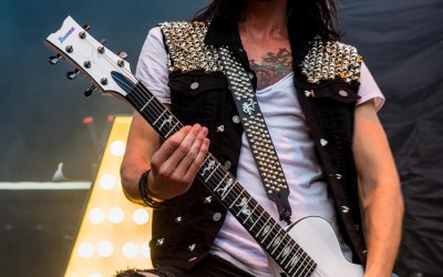 Cameron Liddell of Asking Alexandria shot by Joseph Large 6