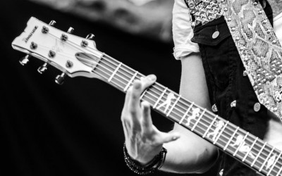 Cameron Liddell of Asking Alexandria shot by Joseph Large 8b